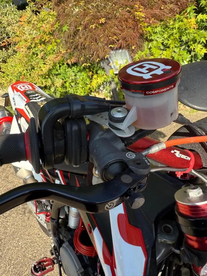 Husqvarna SM 510 R (2010 - 12) (6)