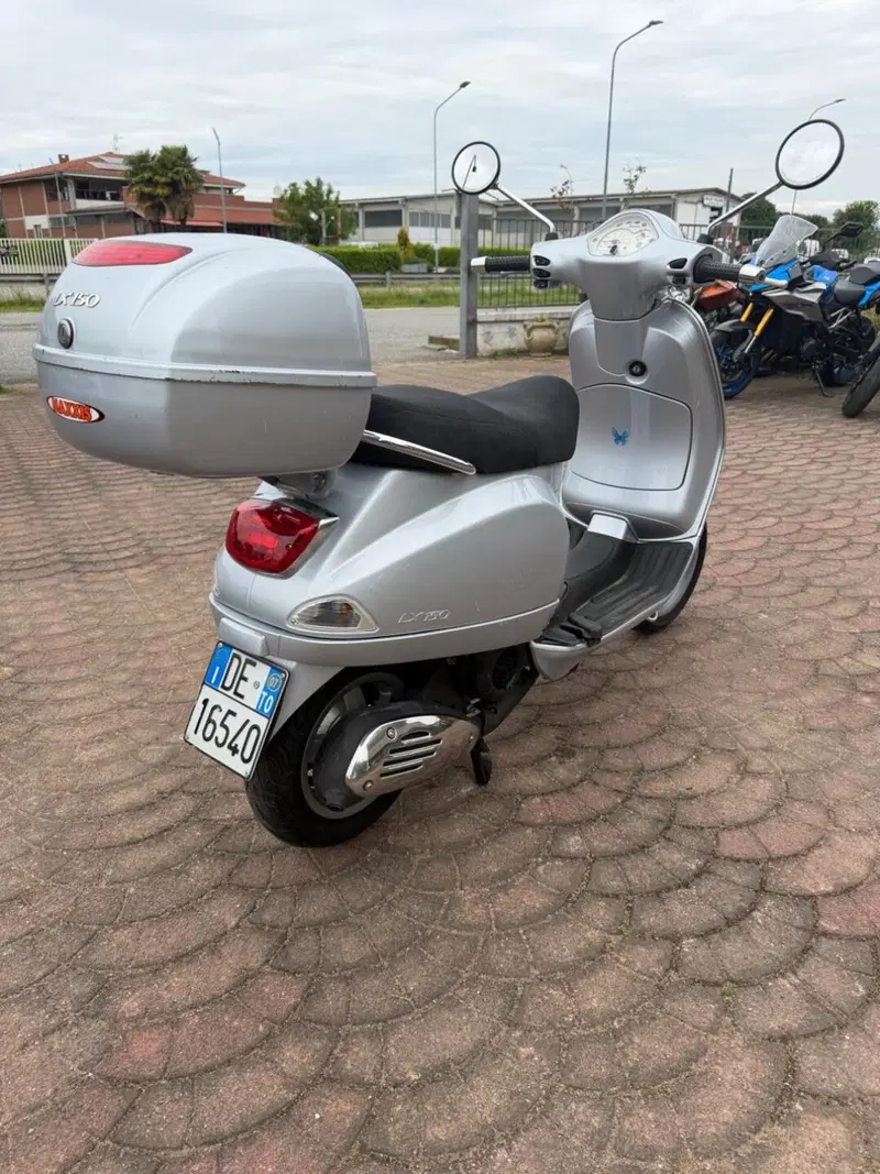 Vespa LX 150 (2005 - 11) (2)