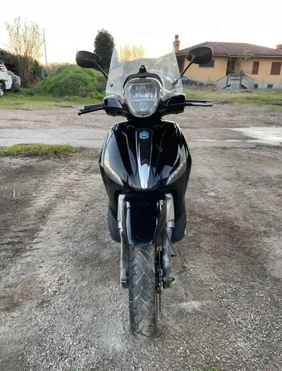 Piaggio Beverly 300 i.e. (2010 - 16) usata
