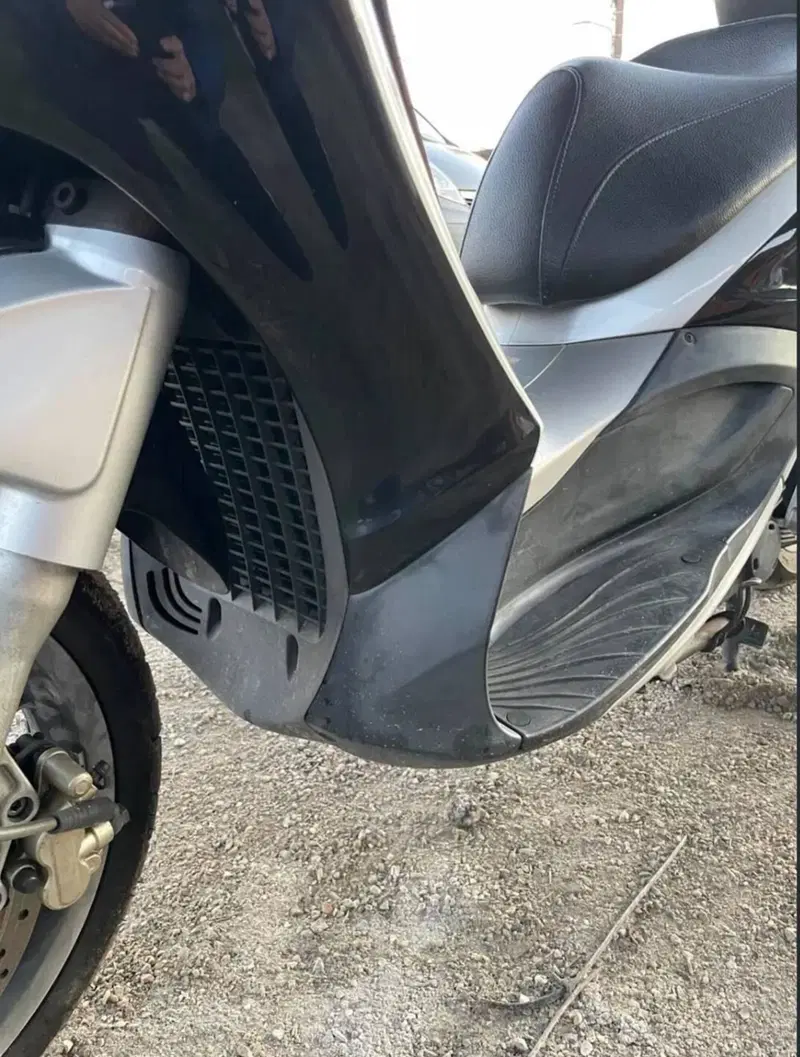Piaggio Beverly 300 i.e. (2010 - 16) (8)