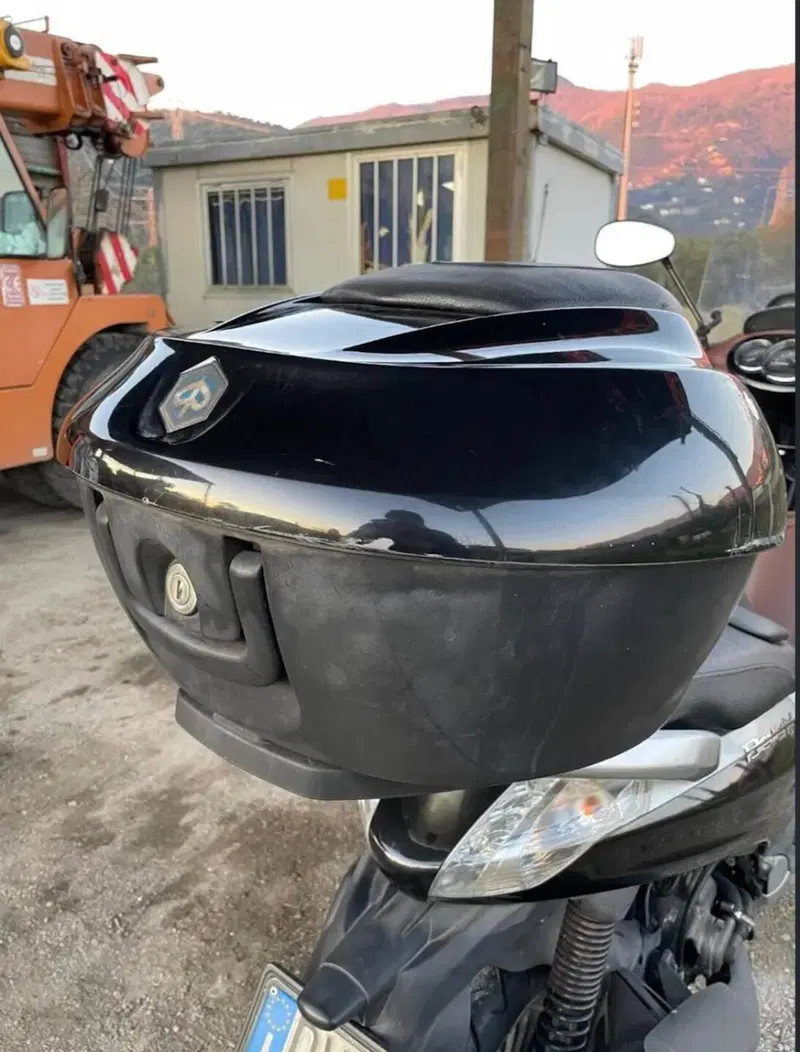 Piaggio Beverly 300 i.e. (2010 - 16) (14)