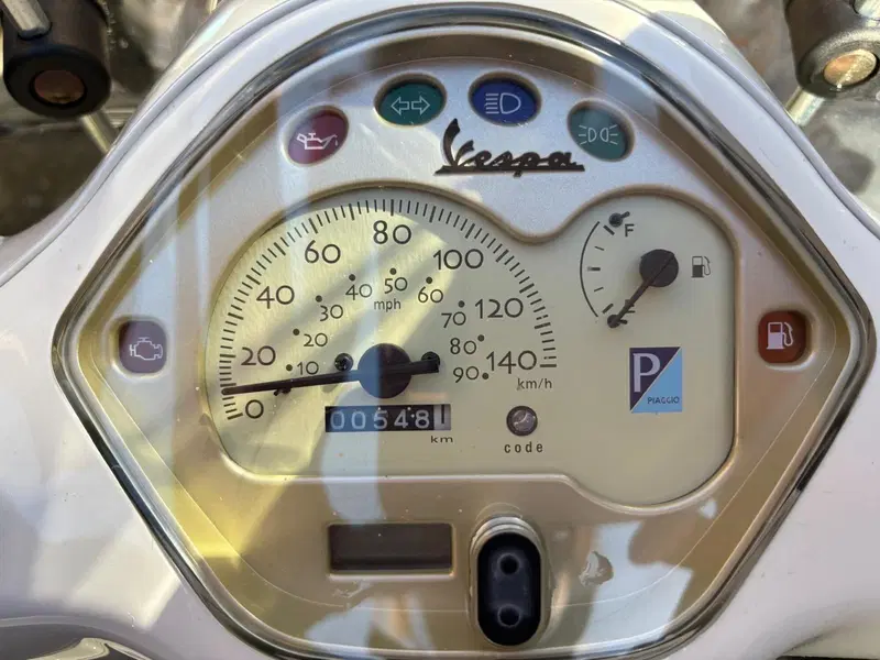Vespa LX 125 i.e. (2009 - 12) (6)