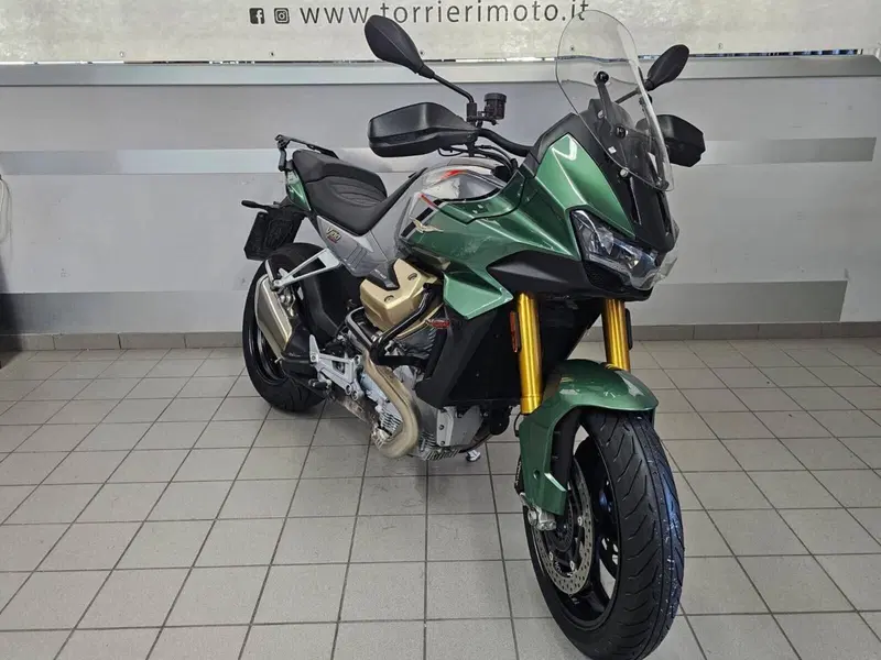 Moto Guzzi V100 Mandello S (2022 - 24)