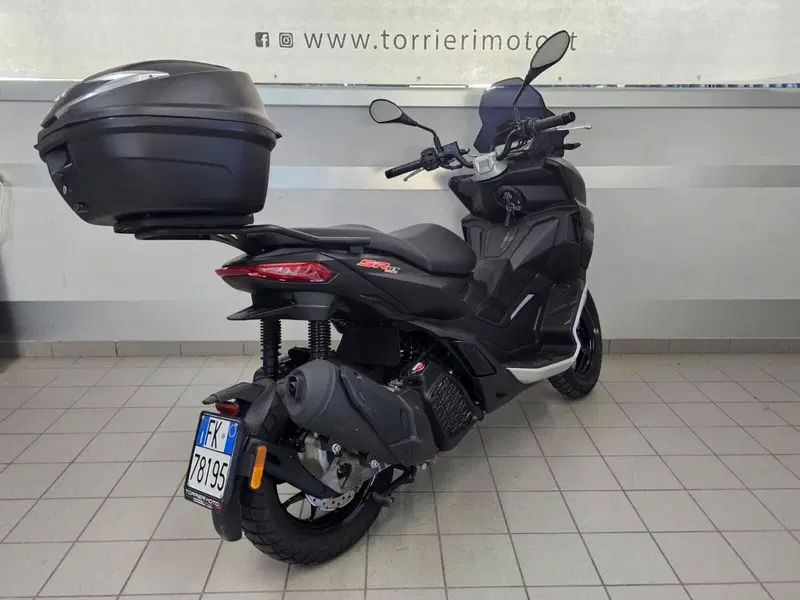 Aprilia SR GT 200 (2022 - 24) (6)