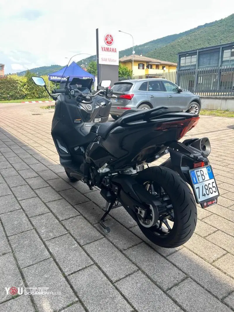 Yamaha T-Max 560 Tech Max (2022 - 24) (4)