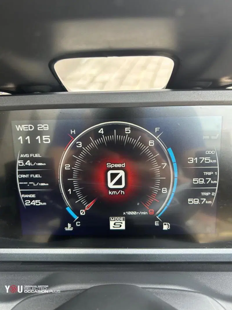 Yamaha T-Max 560 Tech Max (2022 - 24) (6)