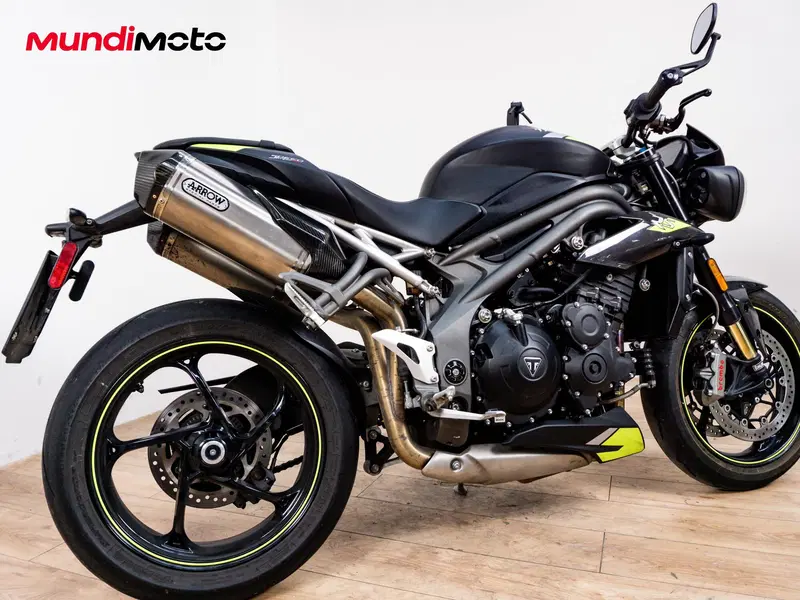 Triumph Speed Triple 1050 RS (2018 - 20) (3)