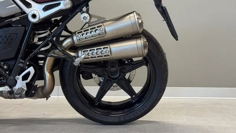Bmw R nineT (2021 - 24) (10)