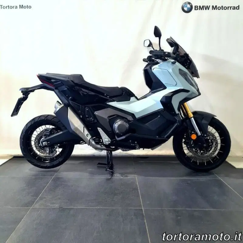 Honda X-ADV 750 DCT Adventure (2021 - 24) (2)
