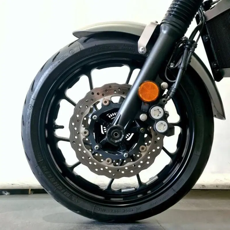 Yamaha XSR 700 ABS (2016 - 20) (8)