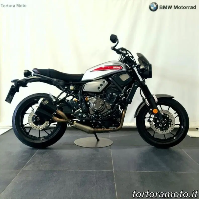 Yamaha XSR 700 ABS (2016 - 20) (3)