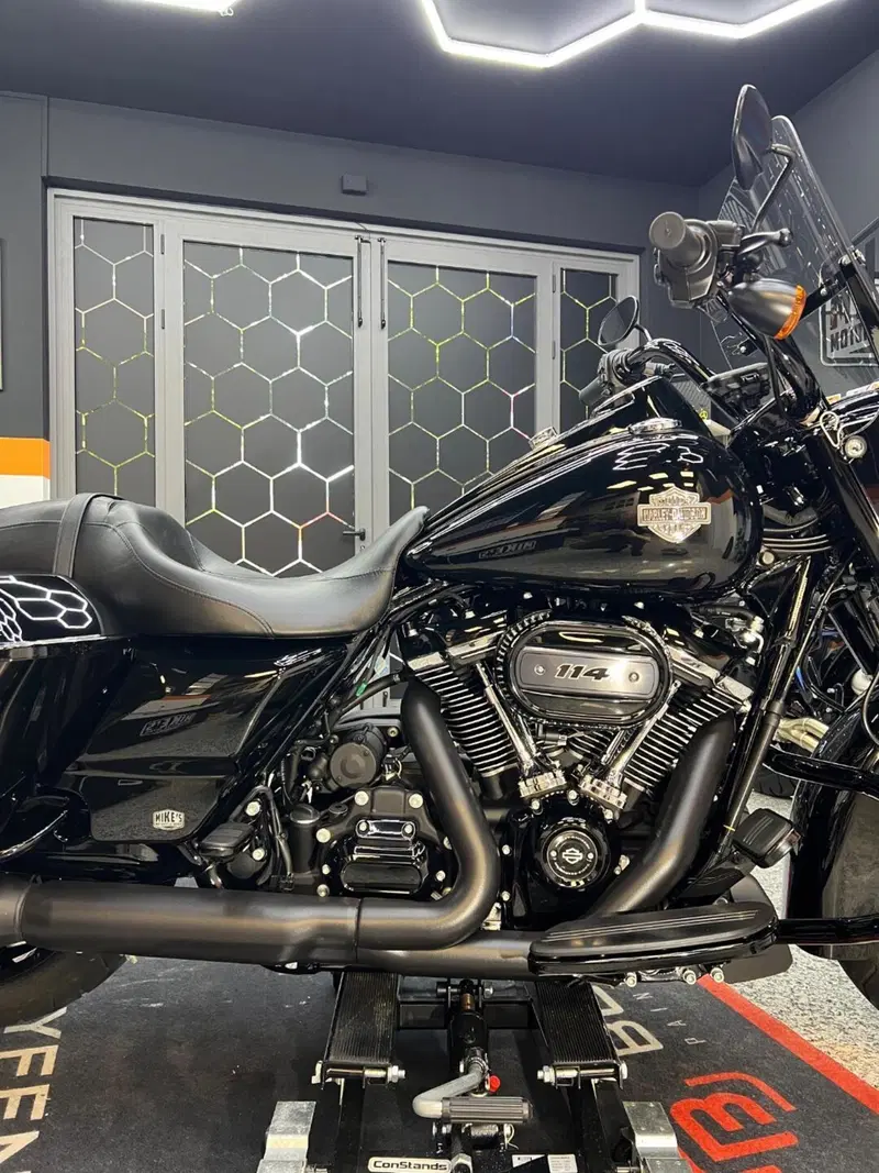 Harley-Davidson Road King Special (2021 - 25) (11)