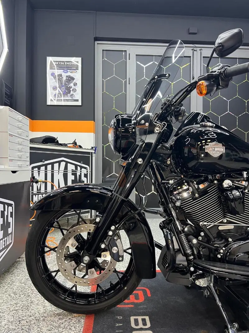Harley-Davidson Road King Special (2021 - 25) (15)
