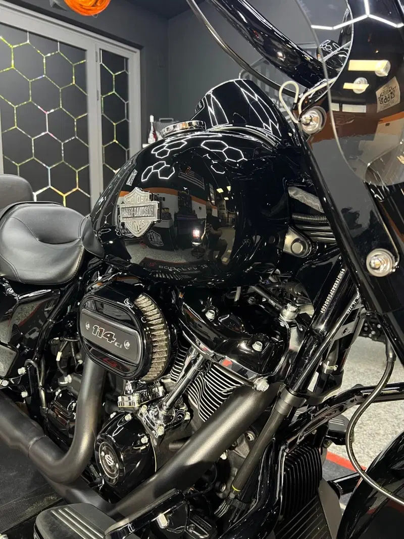 Harley-Davidson Road King Special (2021 - 25) (20)