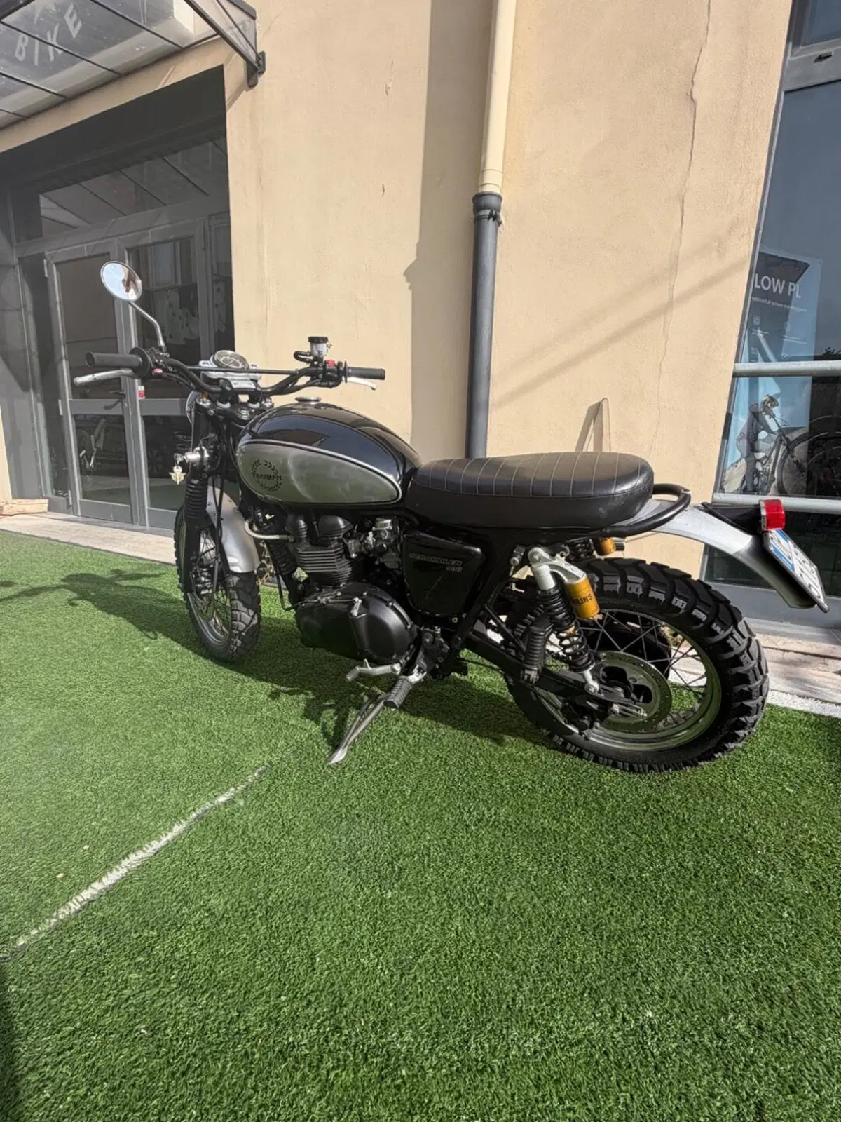 Triumph Scrambler 900 Chrome Edition (2023) (8)