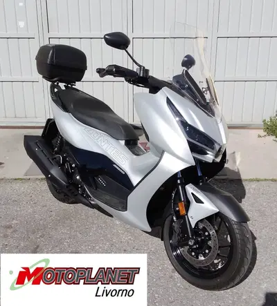 Zontes ZT350-D (2023 - 25) usata