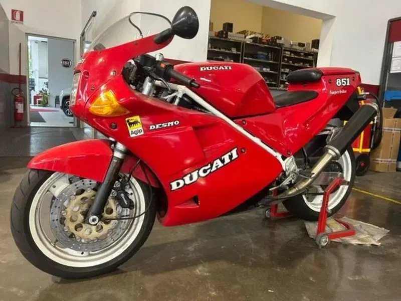 Ducati 851 Superbike Strada (1990) (2)