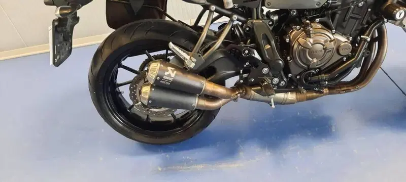 Yamaha XSR 700 ABS (2016 - 20) (4)