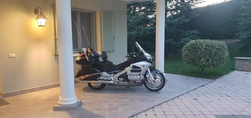 Honda GL 1800 Gold Wing (2012 - 17) (3)