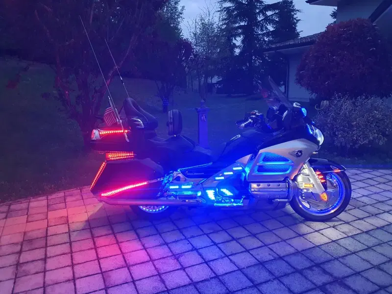 Honda GL 1800 Gold Wing (2012 - 17) (4)