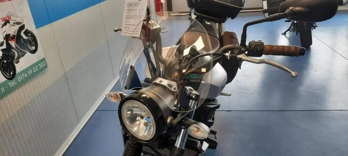 Yamaha XSR 700 ABS (2016 - 20) (9)