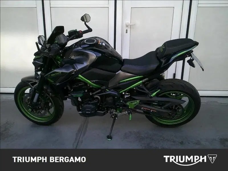 Kawasaki Z 900 (2021 - 24) (4)