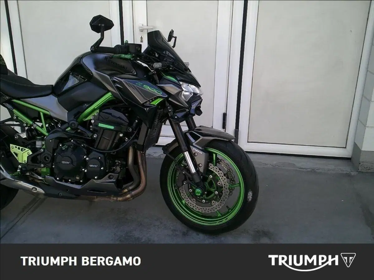 Kawasaki Z 900 (2021 - 24) (8)