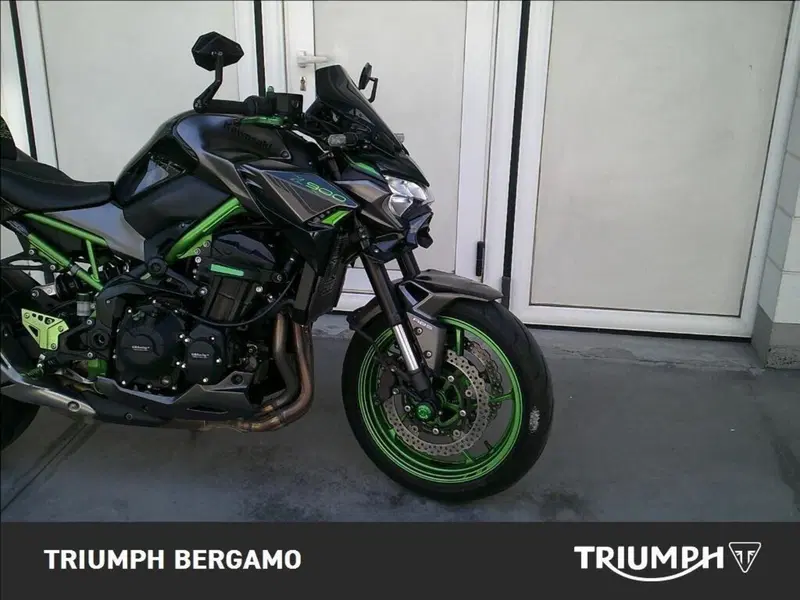Kawasaki Z 900 (2021 - 24) (8)