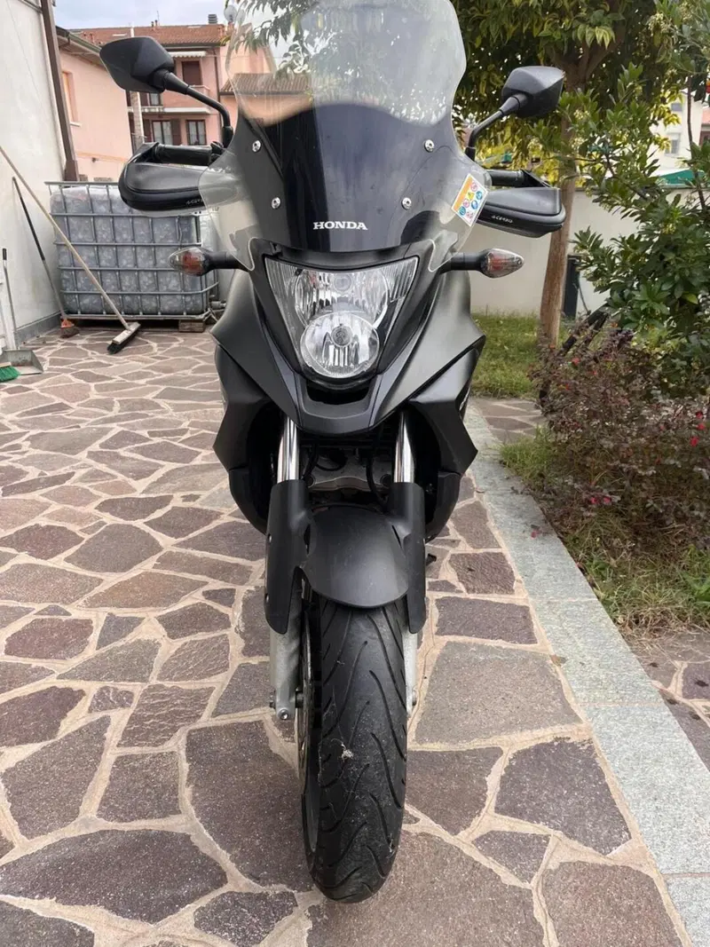 Honda Crossrunner ABS (2010 - 14) (2)