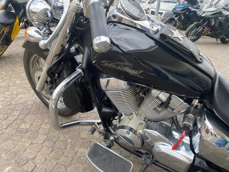 Honda Shadow 750 (2004) (9)