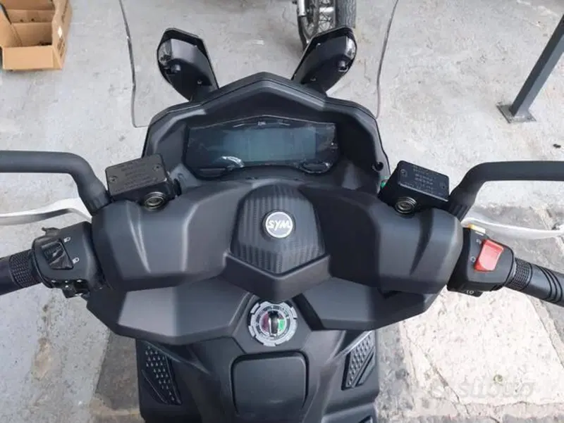 Sym Joyride 300 (2025) (11)