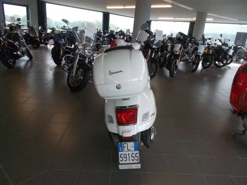 Vespa GTS 310 Super (2025 - 26) (3)