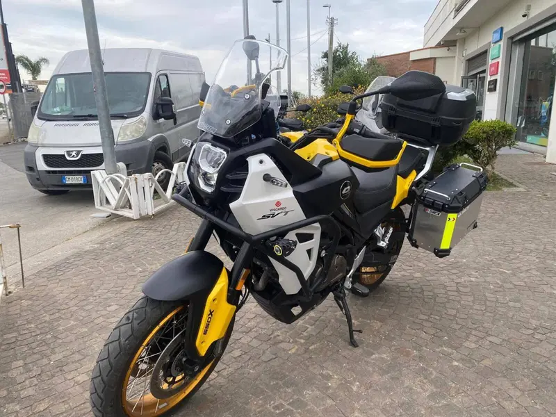 QJ Motor SVT 650 X (2024) (4)