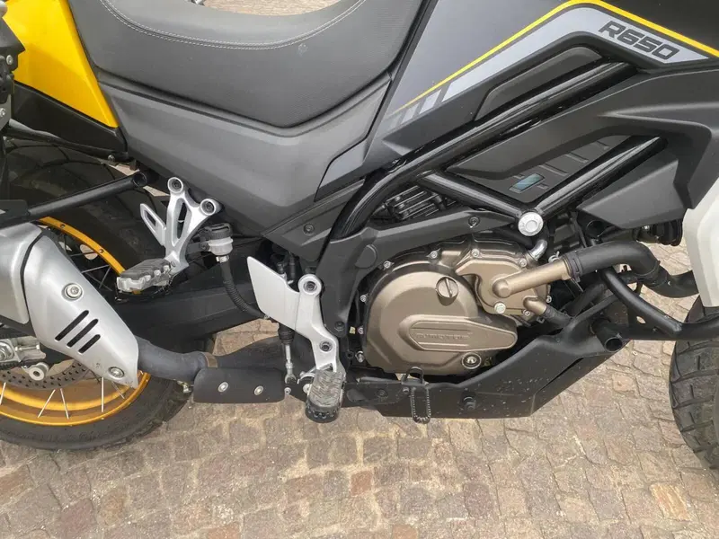 QJ Motor SVT 650 X (2024) (8)
