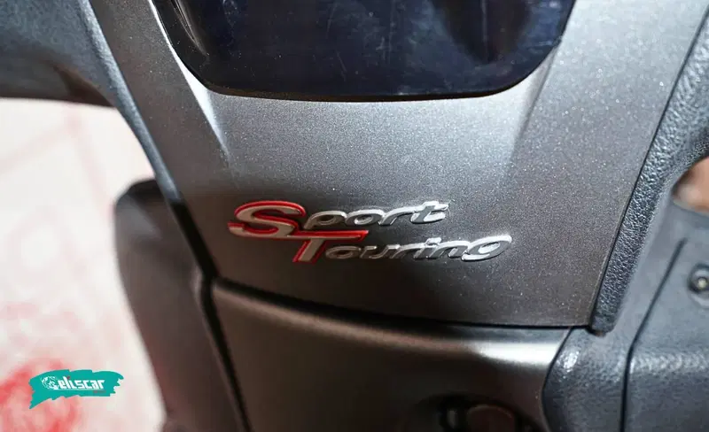 Piaggio Beverly 350 SportTouring ie ABS (2011 - 17) (6)