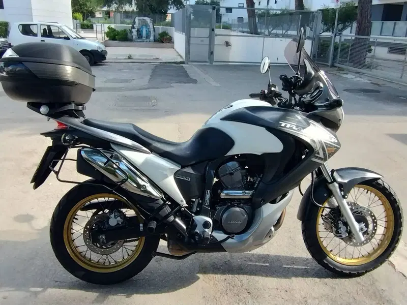 Honda Transalp XL 700 V (2007 - 2013) (2)