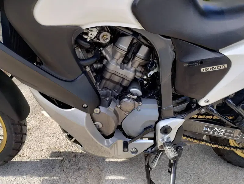 Honda Transalp XL 700 V (2007 - 2013) (8)