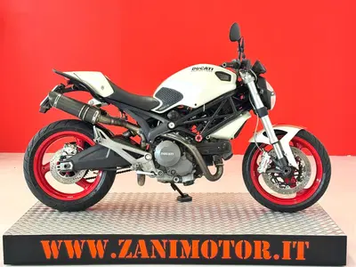 Ducati Monster 696 (2008 - 13) usata