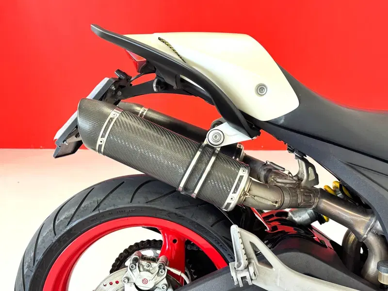 Ducati Monster 696 (2008 - 13) (12)