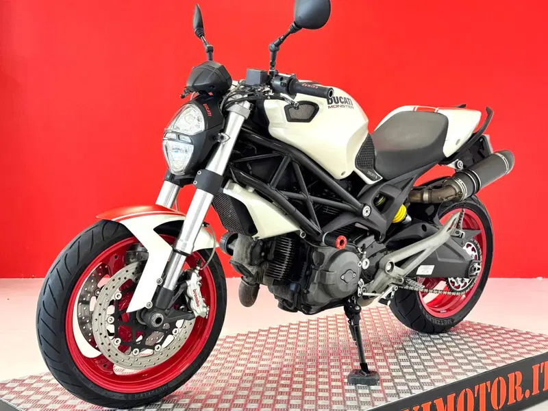 Ducati Monster 696 (2008 - 13) (14)