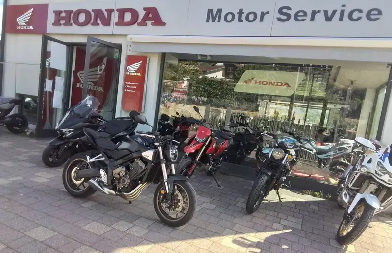 Honda CB 650 R E-Clutch (2024 - 26) (10)