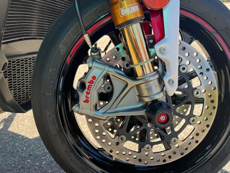 MV Agusta Brutale 1000 RR (2021 - 25) (7)
