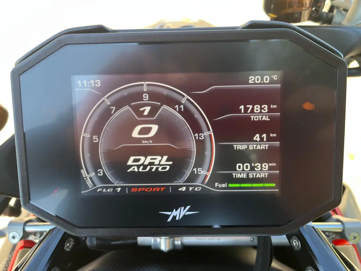 MV Agusta Brutale 1000 RR (2021 - 25) (8)