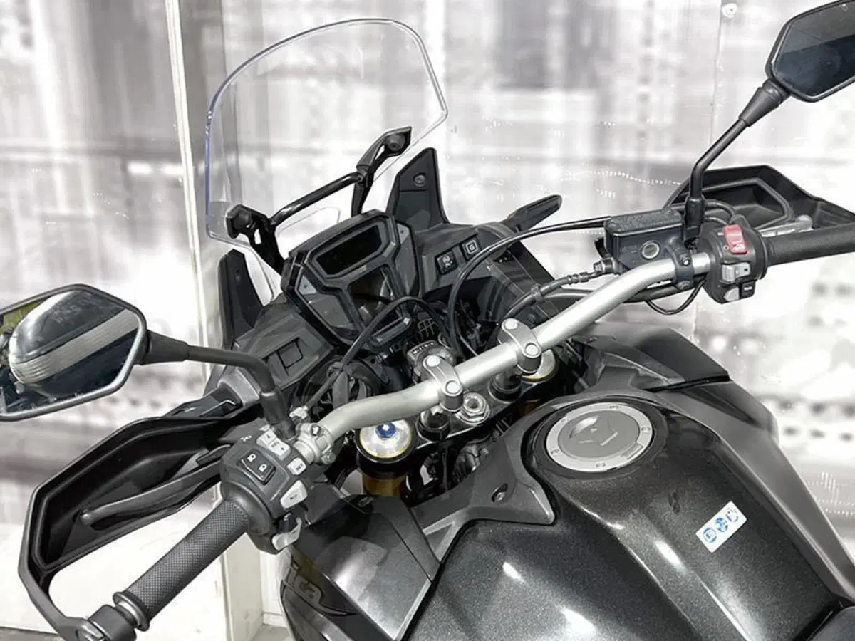 Honda Africa Twin CRF 1000L (2016 - 17) (5)