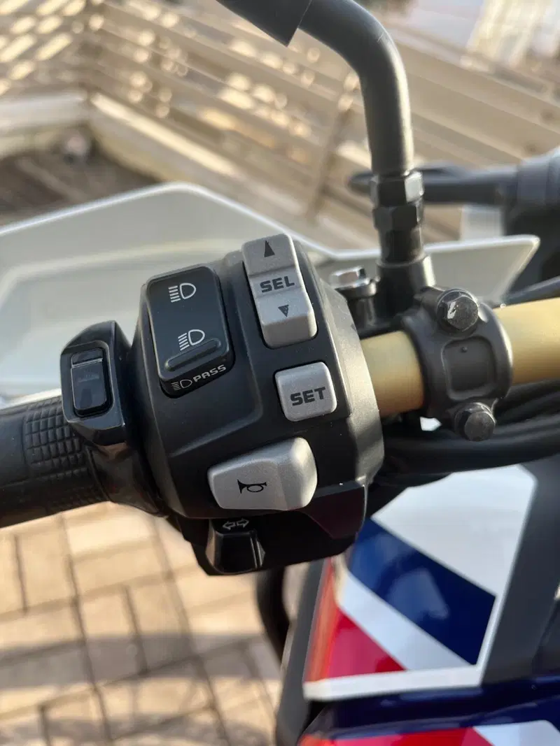 Honda Africa Twin CRF 1000L ABS (2016 - 17) (8)
