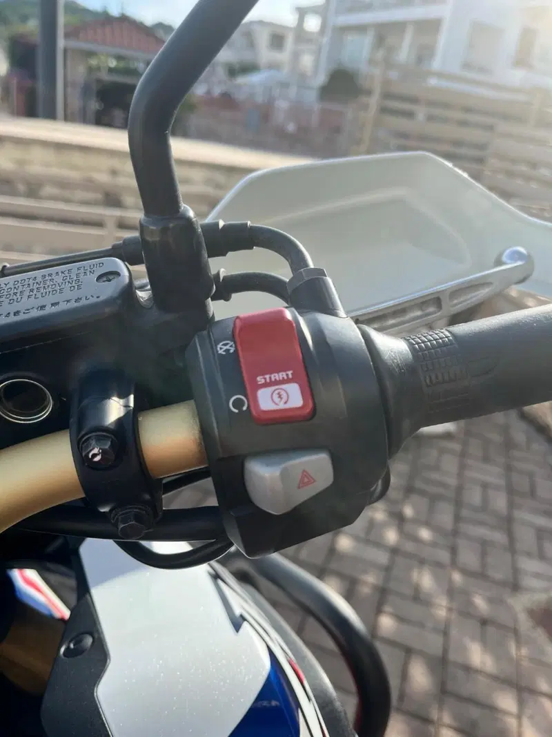 Honda Africa Twin CRF 1000L ABS (2016 - 17) (9)