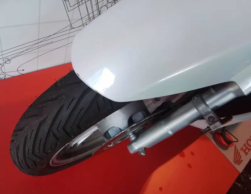 Honda SH 150i (2020 - 23) (6)