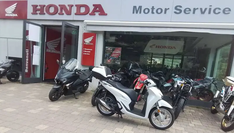 Honda SH 150i (2020 - 23) (8)