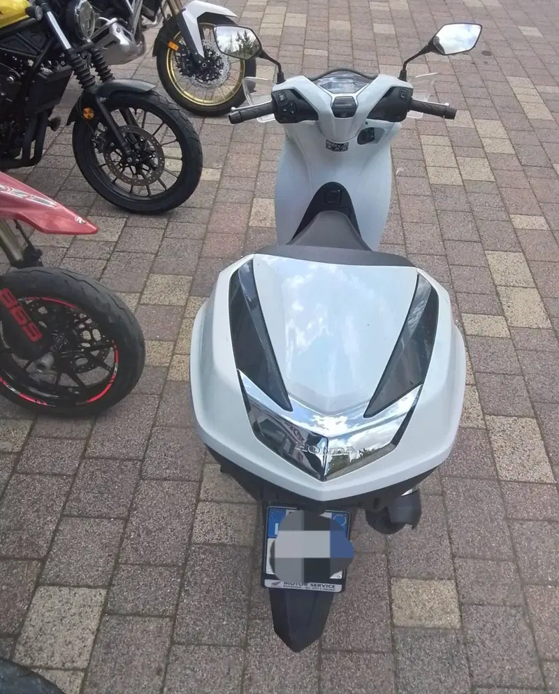 Honda SH 150i (2020 - 23) (13)