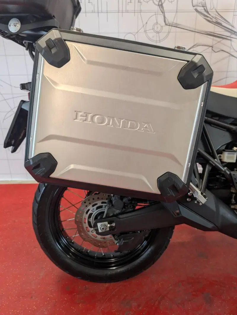 Honda Africa Twin CRF 1000L DCT Travel Edition (2018 - 19) (11)